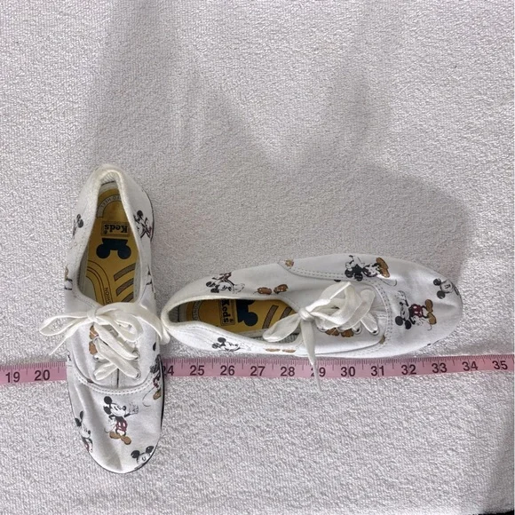 Keds Disney Mickey Mouse Print Lace Up Sneakers 5 - Picture 12 of 12